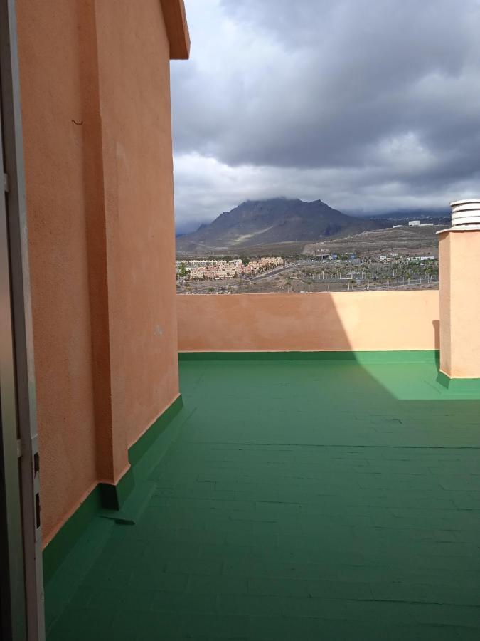 Preciosas Habitaciones En La Casa De May Arona  Bagian luar foto